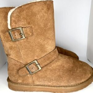 PAWZ Faux Suede Buckle Winter Boots | Women’s 7 | Tan | Cozy Lined